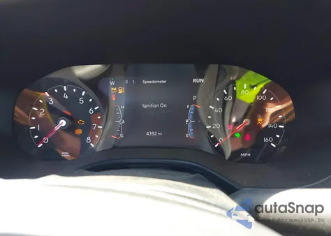 2025 Jeep Compass Trailhawk 4X4 from USA, damaged, VIN 3C4NJDDNXST551154